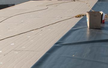 disadvantages of Dam Side flat roof insulation